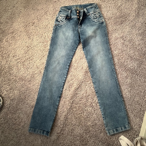 Colombian jeans, new condition- size 4/6 - Picture 2 of 4